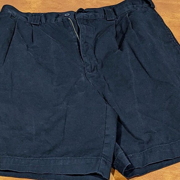 Perry Ellis Size 34 shorts - Picture 1 of 7